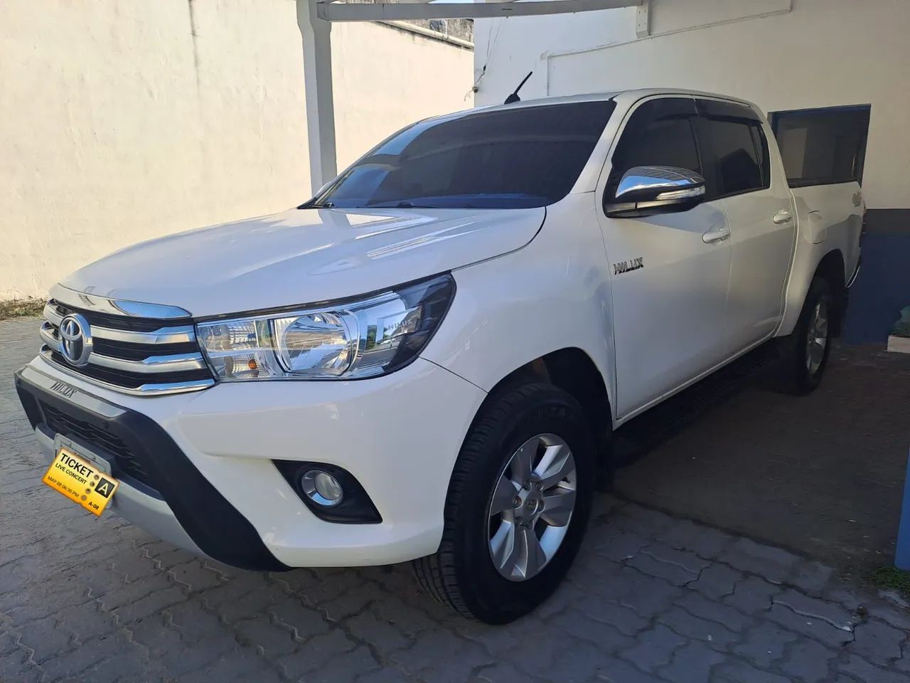 Toyota Hilux 2017