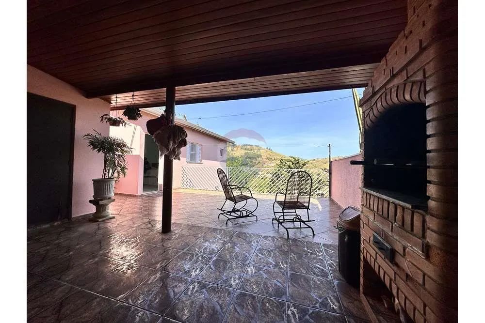Casa com 6 dormitórios em piracaia - Foto 2