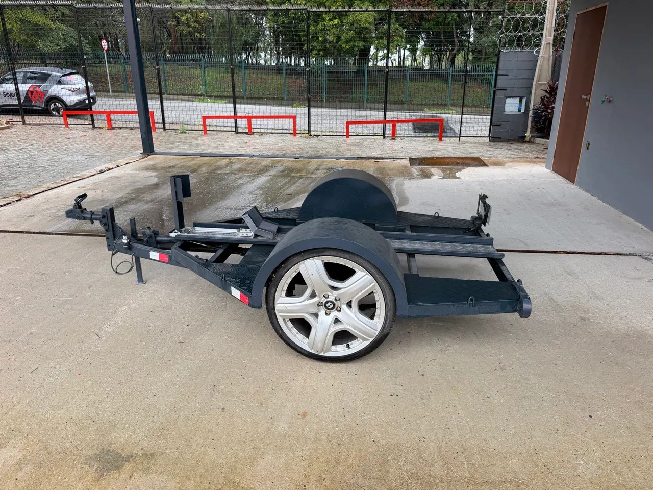 Carretinha reboque para moto