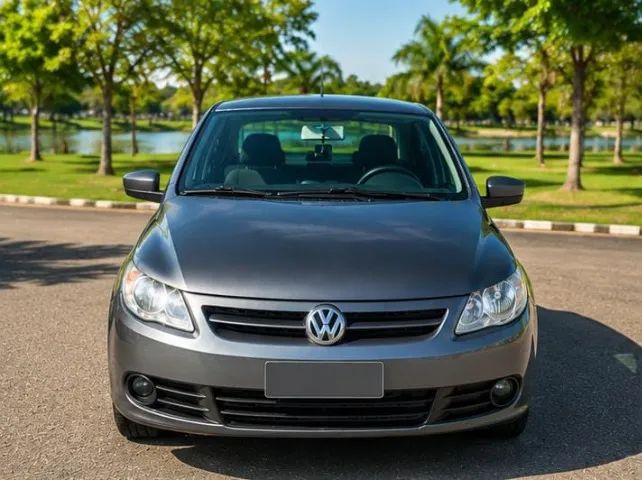 Volkswagen Voyage VOYAGE 1.0/1.0 City Mi Total Flex 8V 4p 2013