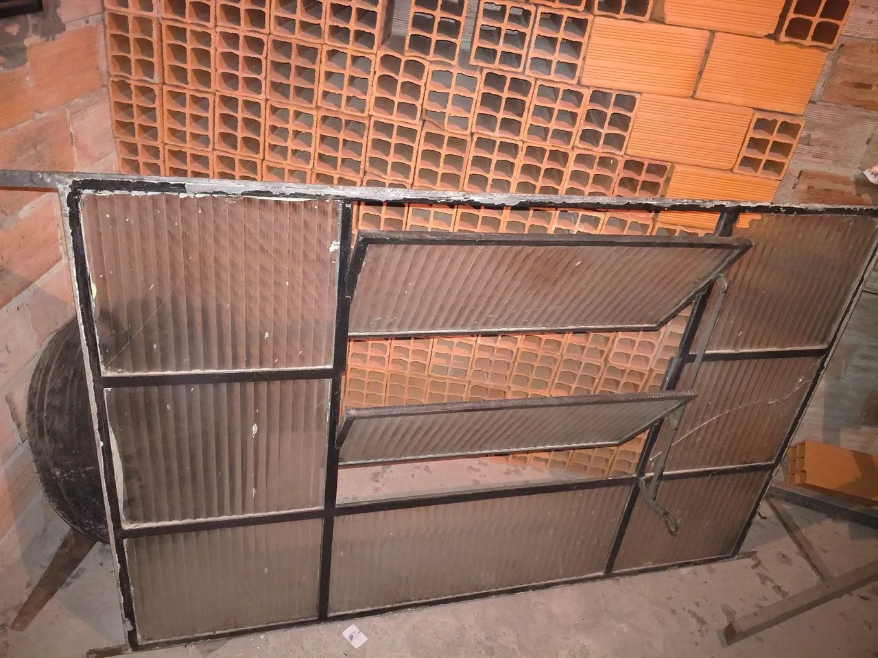 Vender 2 vitrou que abre - Foto 5