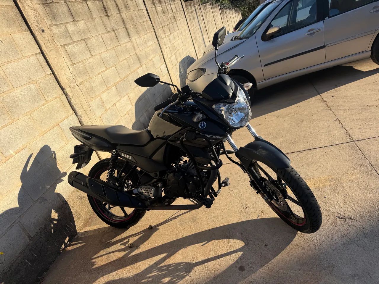 Fazer 150 de mulher e de garagem  - Foto 2