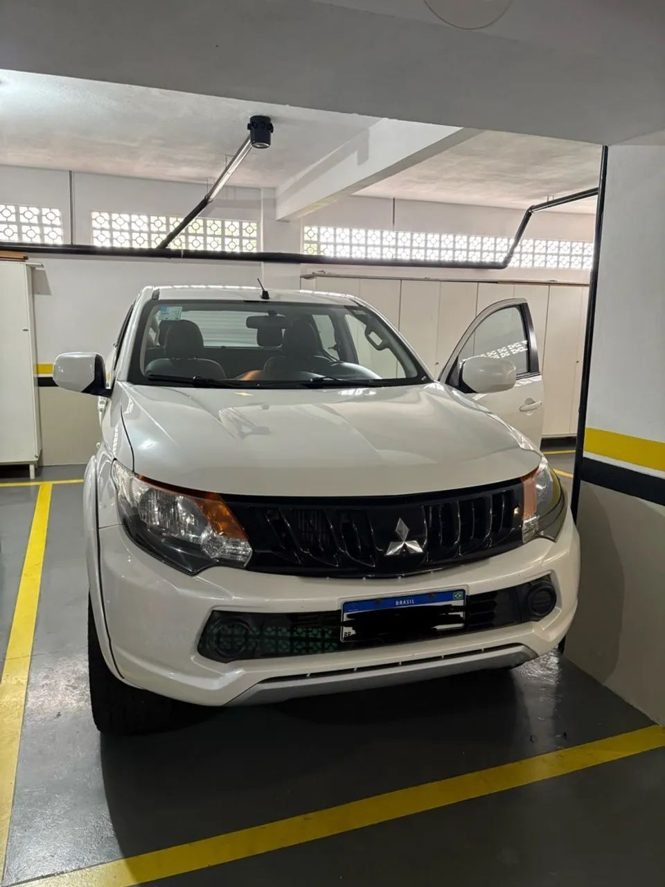 Mitsubishi L200 L200 Triton Sport GLS 2.4 CD Diesel Aut. 2020