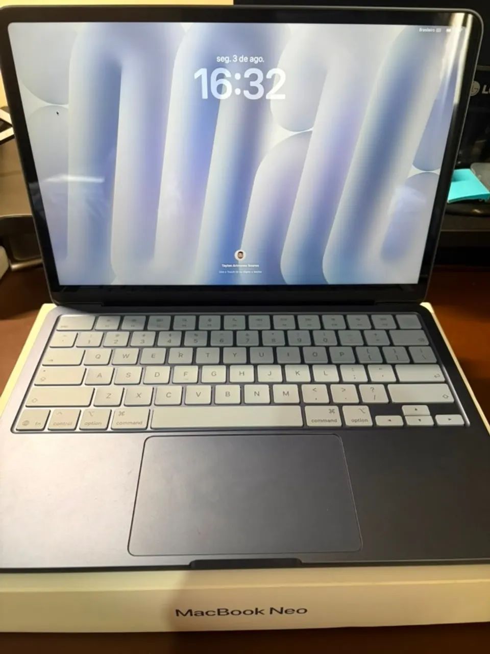 Macbook Neo - cor Índigo - 512 GB com Touch ID - Foto 2