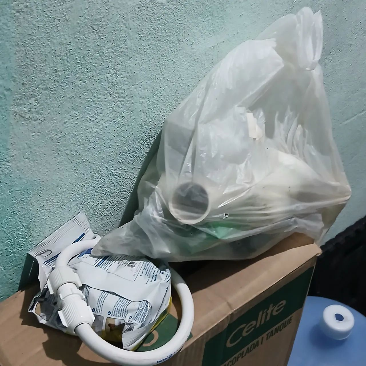 VASO NUNCA USADO  - Foto 3
