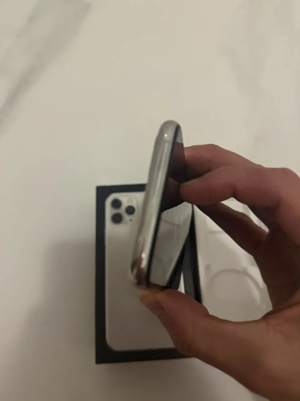iPhone 11 Pro com caixa sem detalhe  - Foto 5