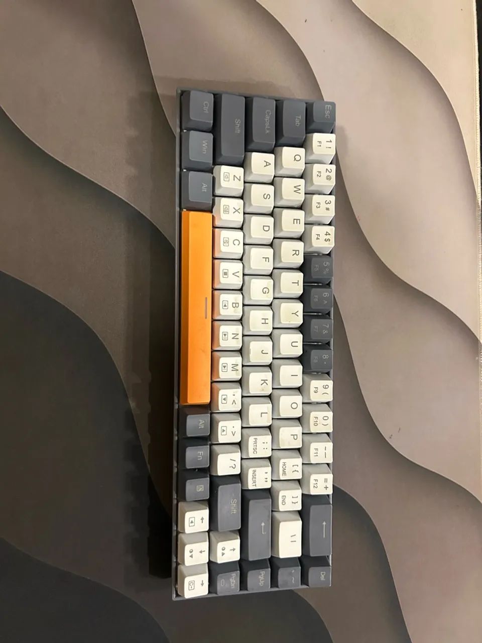 Teclado E-YOOSO switch vermelho