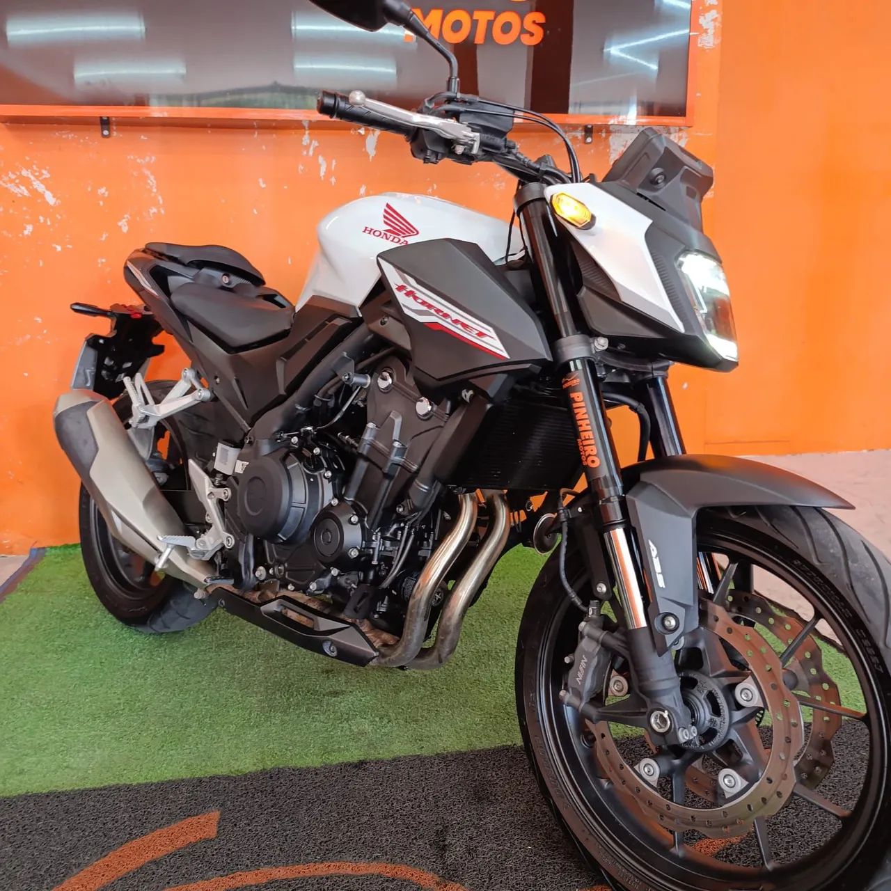 CB 500 HORNET  - Foto 2