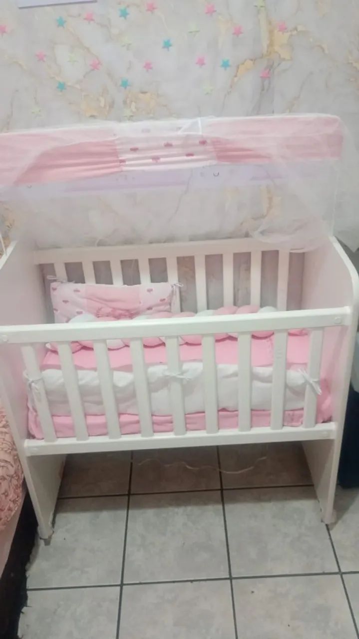Vendo mini berço com kit - Foto 2