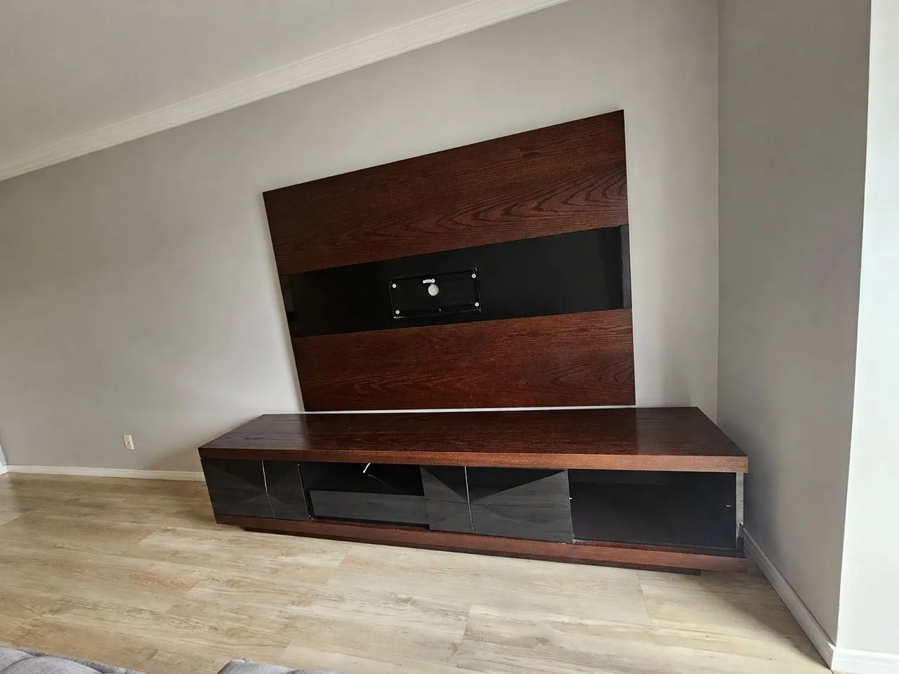 Rack com painel