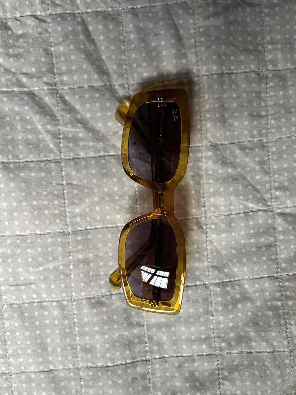 ÓCULOS RAY-BAN NOVO AMARELO