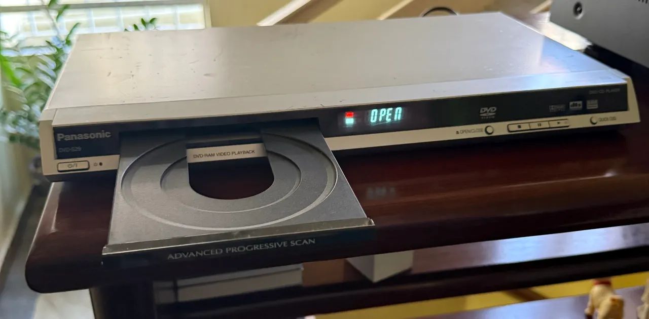 Leitor DVD/ CD PLAYER Panasonic 