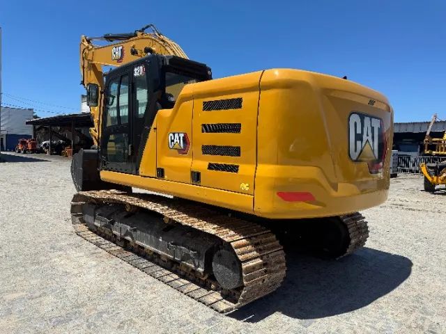 Escavadeira Caterpillar 320 2020 6 cilindros