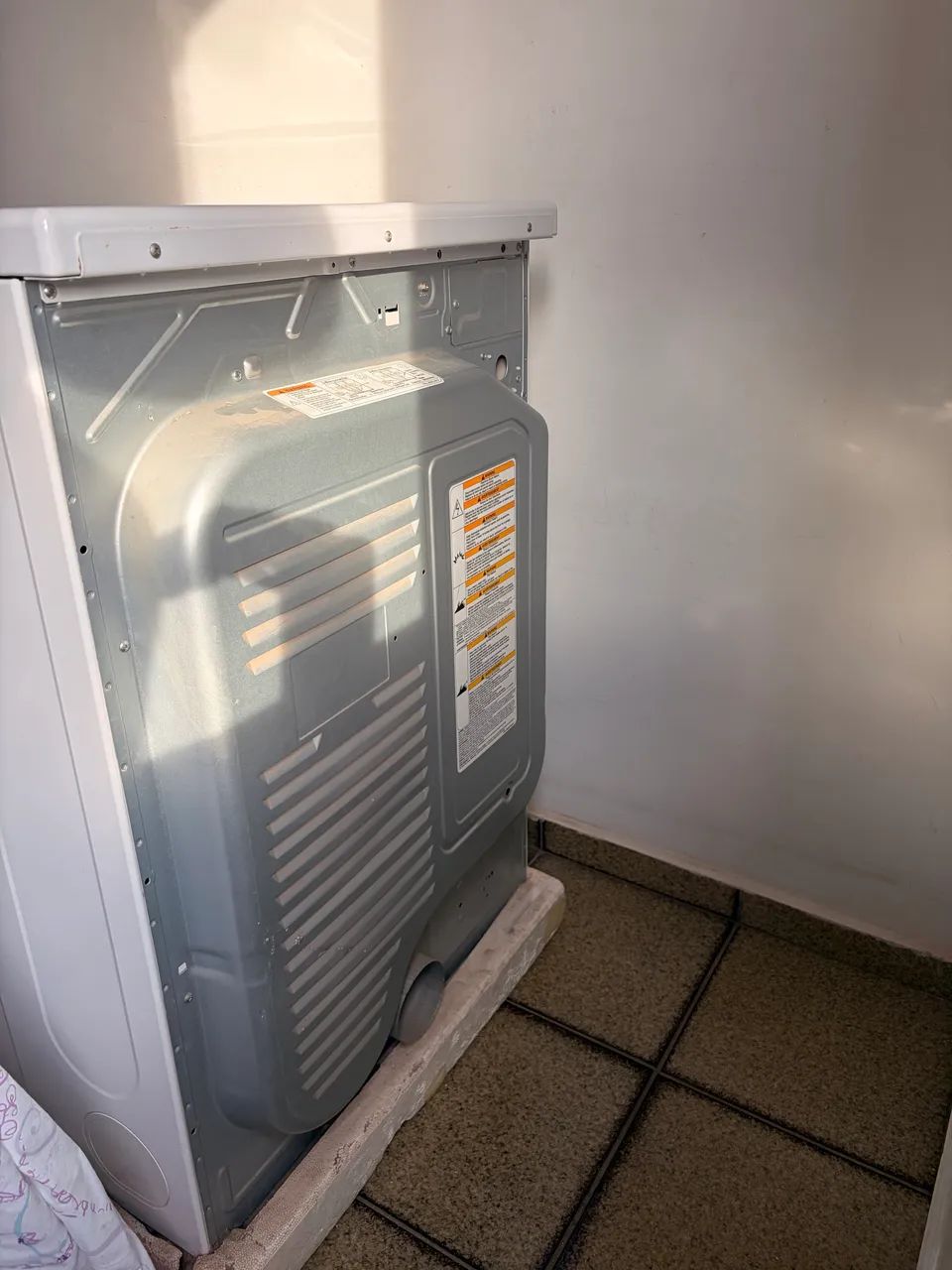 Secadora LG nunca usada- 110V com transformador - Foto 3