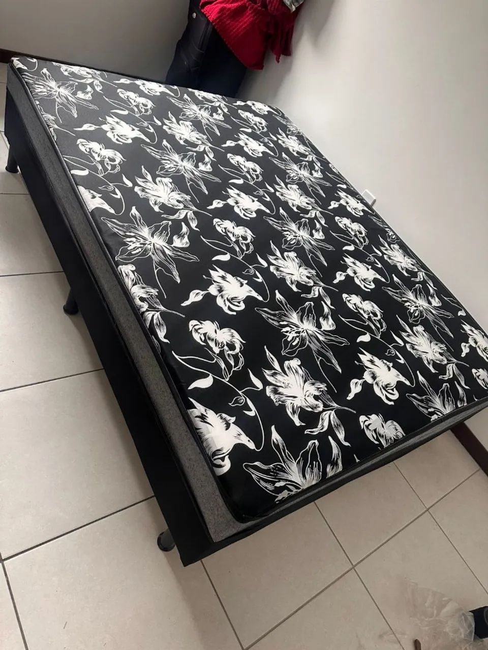 Vendo cama de casal conjugada