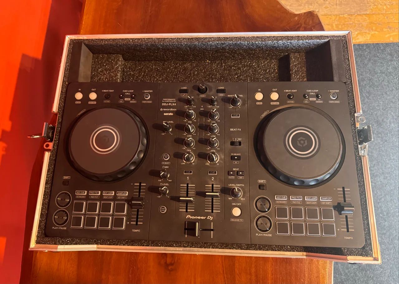 CASE RÍGIDA DDJ FLX-4 - Foto 2