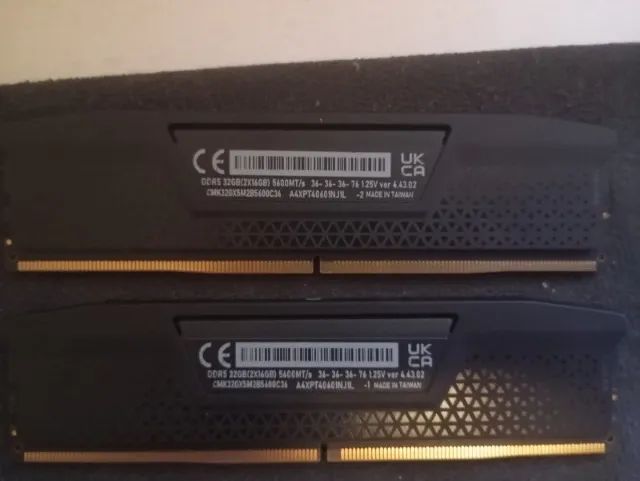 Memoria corsair 16GB 5600Mhz DDR5 Kit2x Duas memorias total 32GB