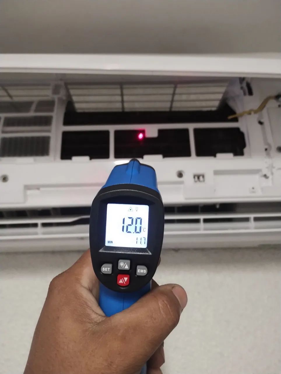 Limpeza e Higienização de ar condicionado  - Foto 4
