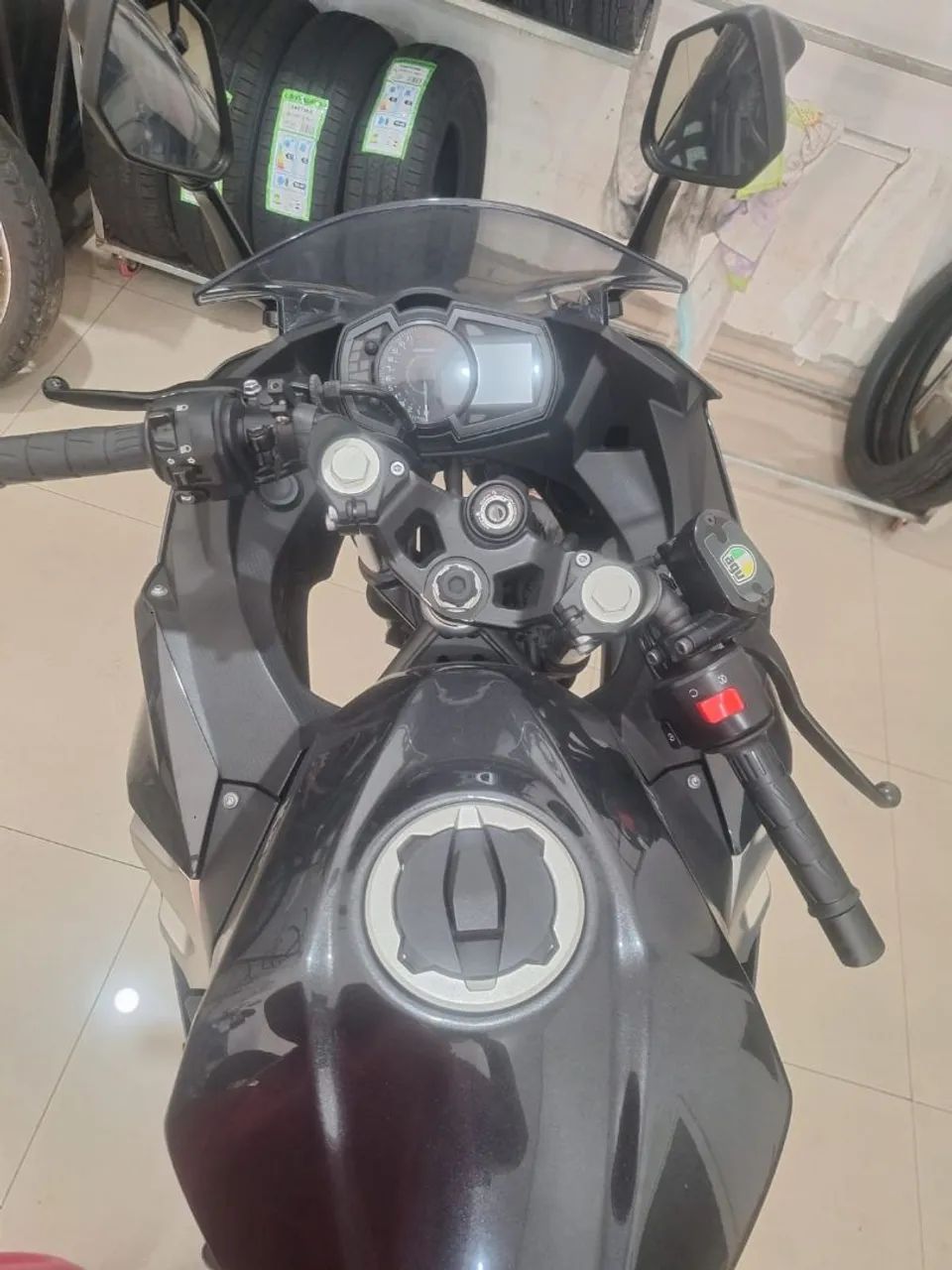 Kawasaki ninja 400 - Foto 5