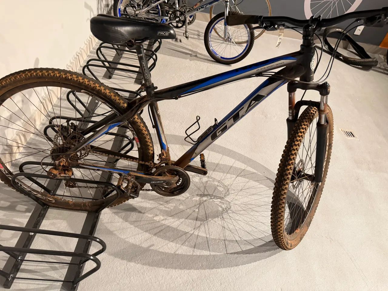 Vende se bicicleta  - Foto 4