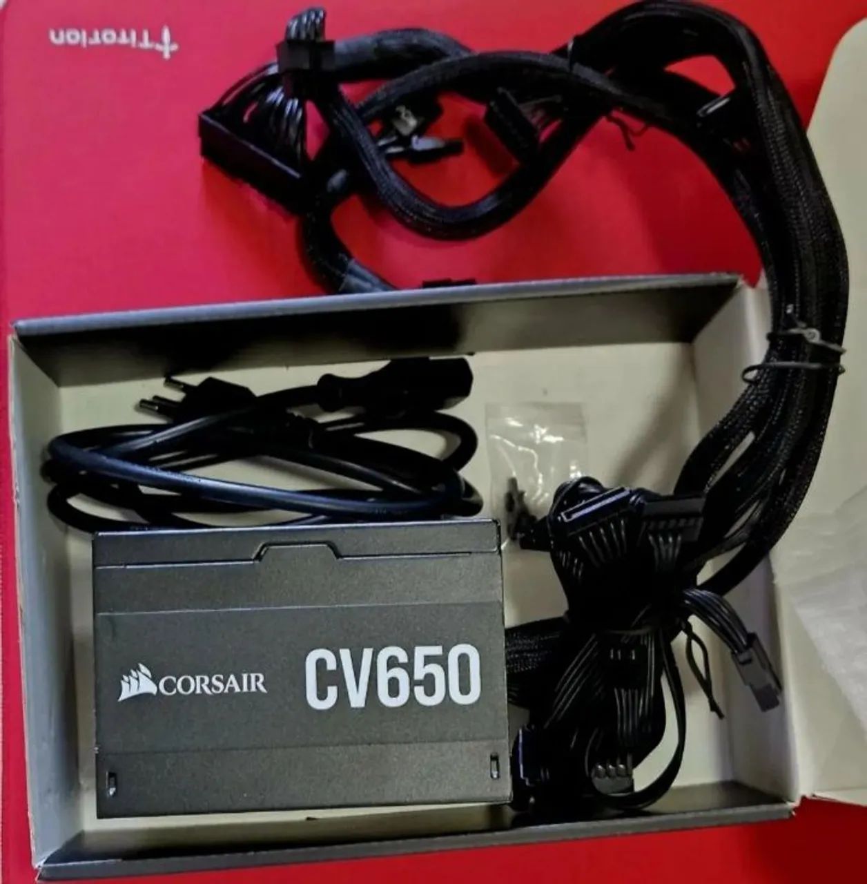 Fonte 650w corsair 80 plus - Foto 2