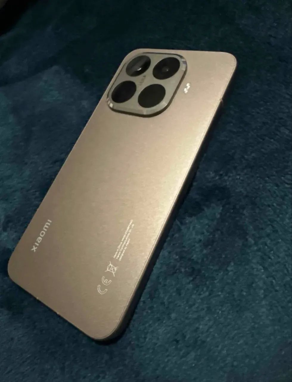 Celular Xiaomi 15 T Pro  512GB - Foto 5