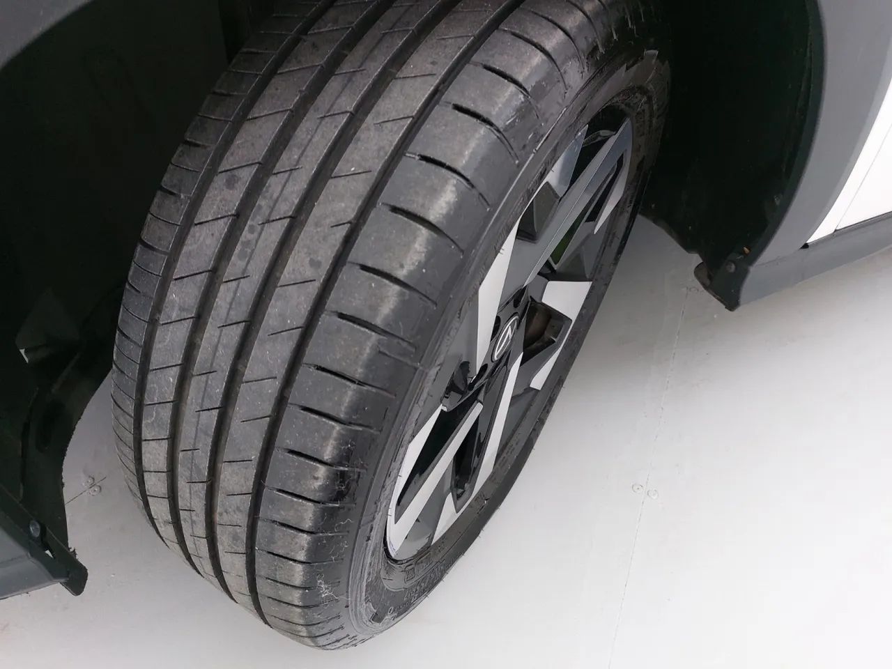 Volkswagen Tera High 1.0 170 TSI Flex 12V 5p Aut, foto 11 de 18