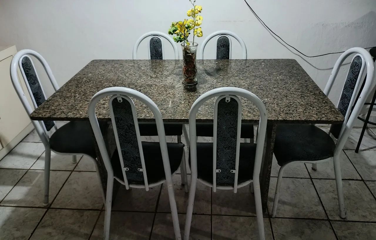 Mesa de mármore 
