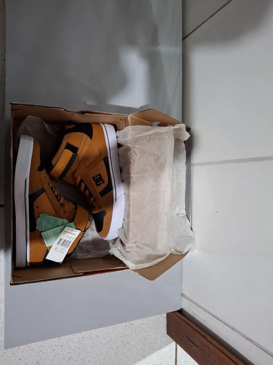 Tênis DC Pure High-Top EV - Tamanho 34 - Foto 4
