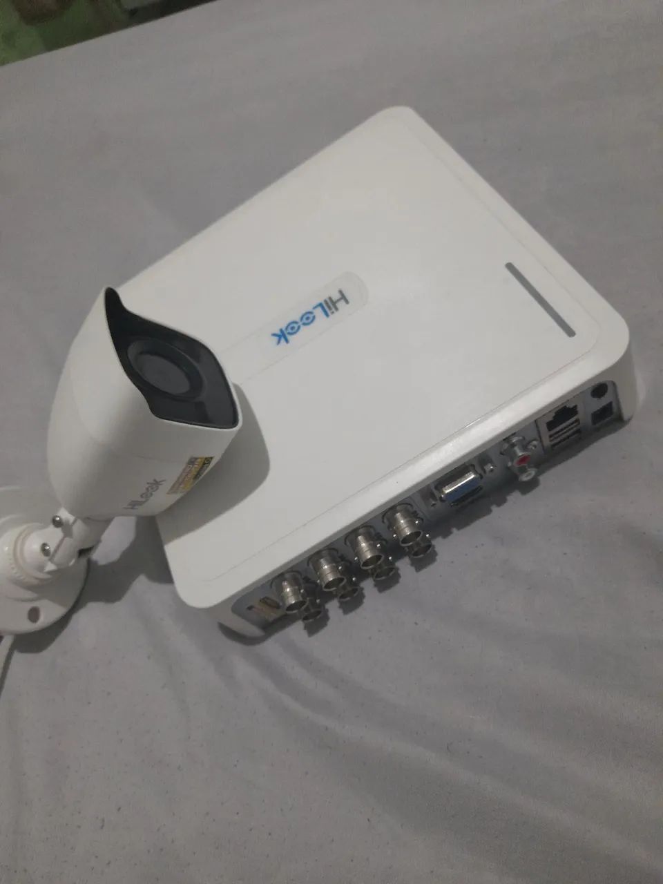 DVR com oito canais