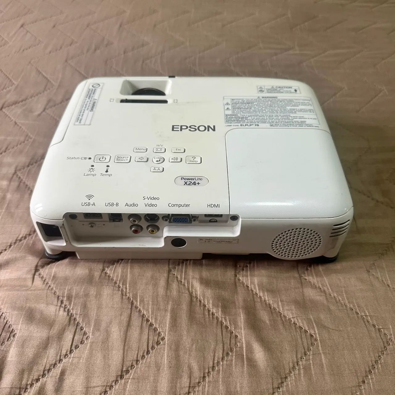 Projetor Epson x24+  - Foto 3
