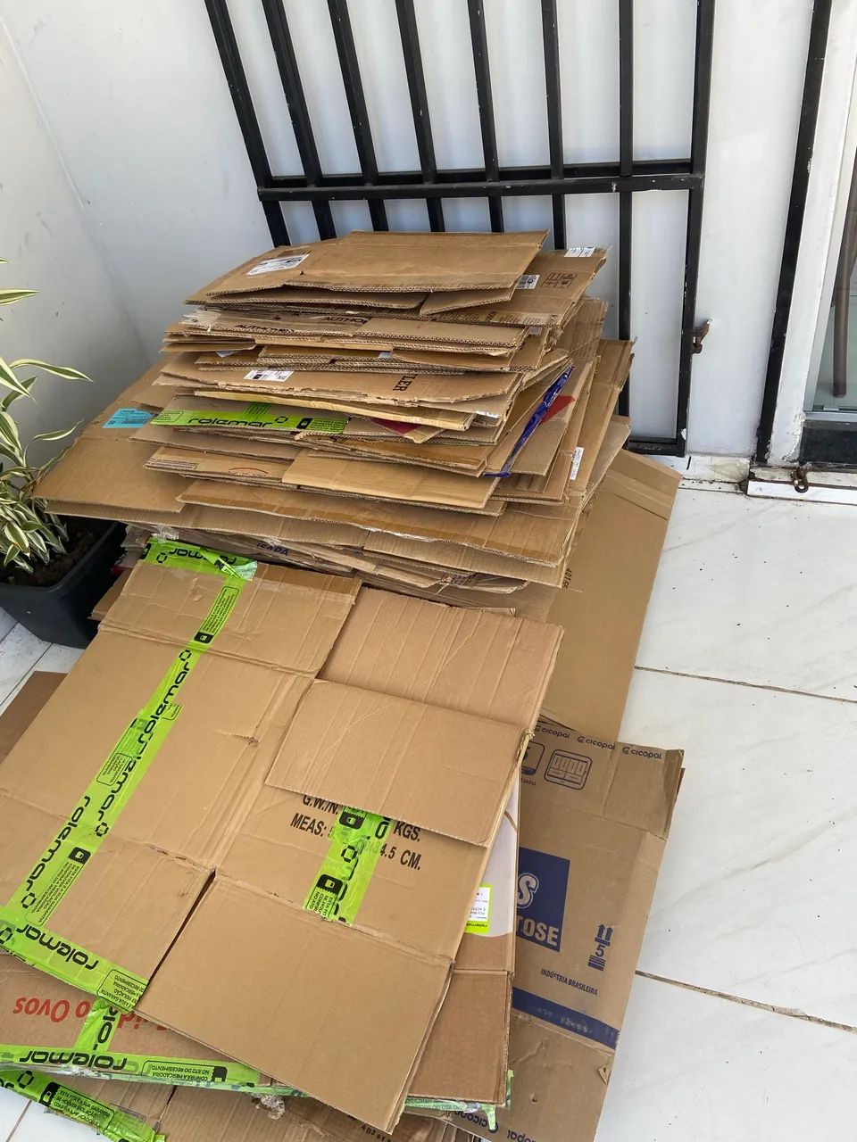 Vendo caixa de papel ão  - Foto 2
