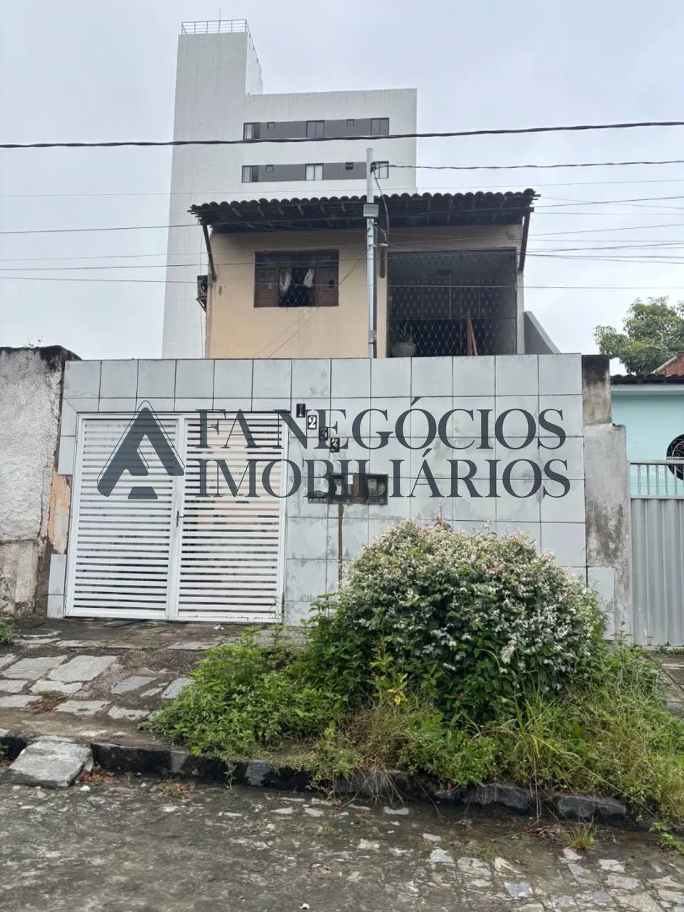 Casa na melhor localização do Catolé
