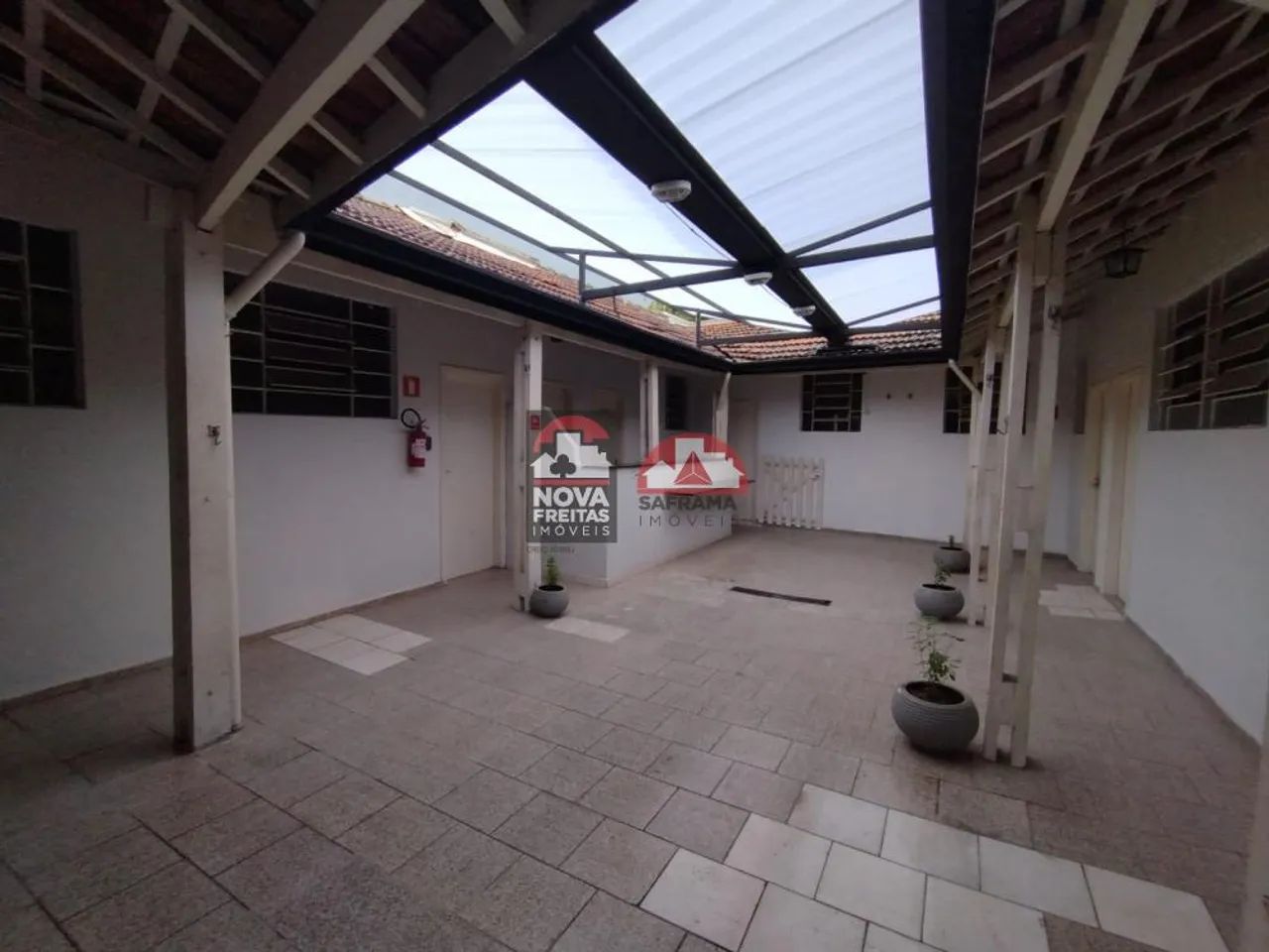 Comercial Prédio em Pindamonhangaba - Foto 4