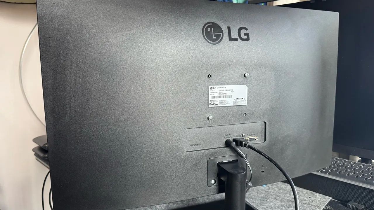 Monitor LG 27 fullHD tela IPS - Foto 4