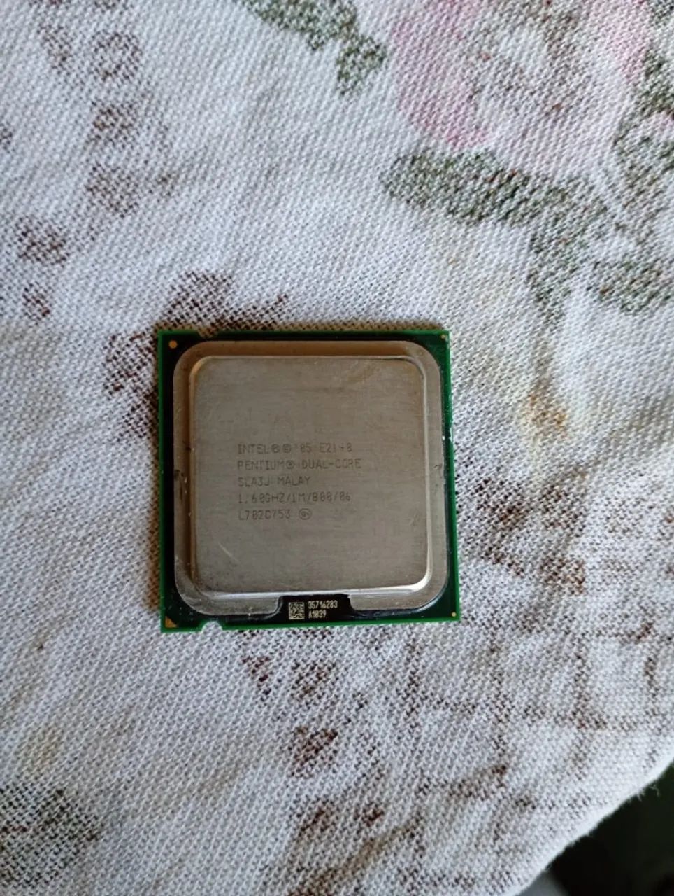 Processador Intel Pentium Dual-Core E2140 - 1.60 GHz