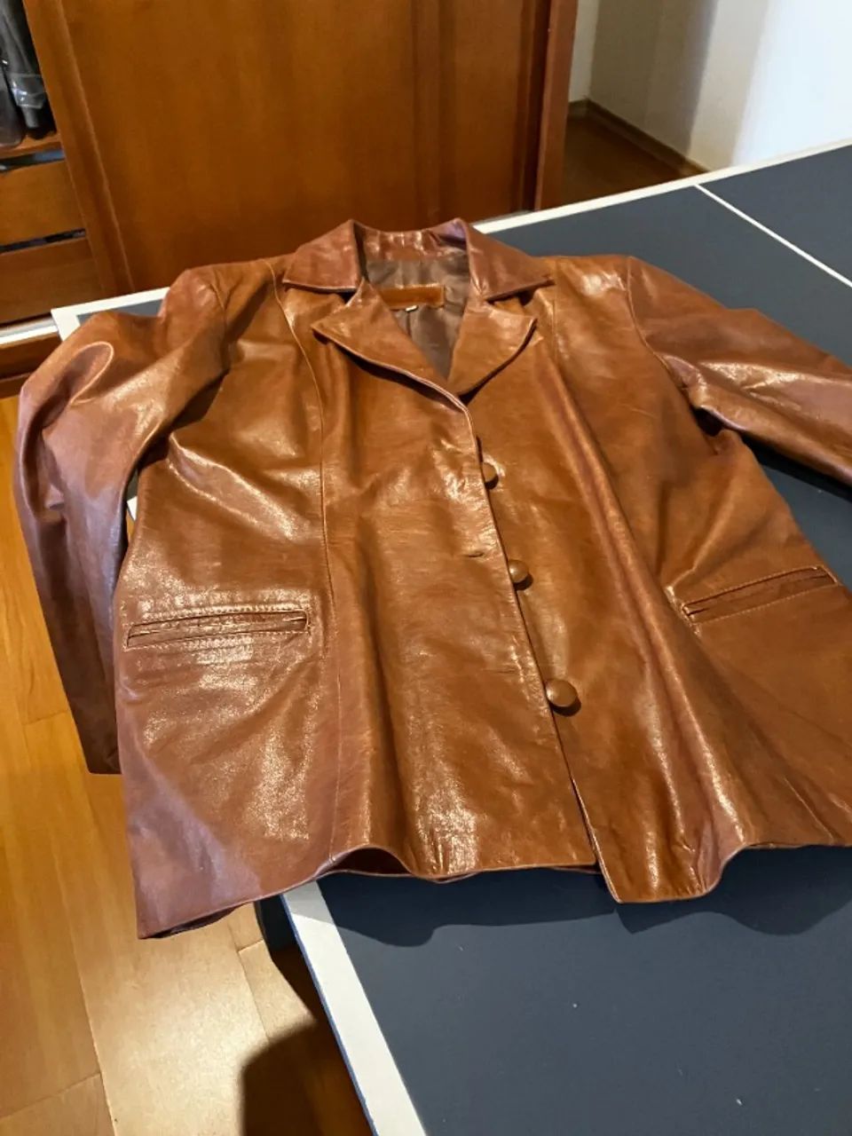 casaco de couro impecável , marca Wrangler - Foto 2