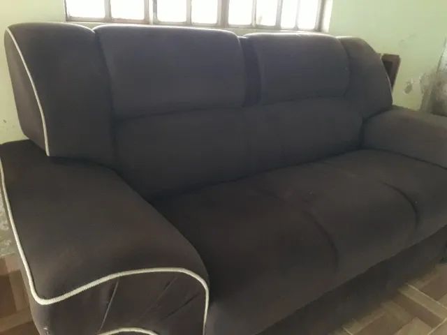 Sofá conservado, contém algumas marcas de uso  - Foto 5