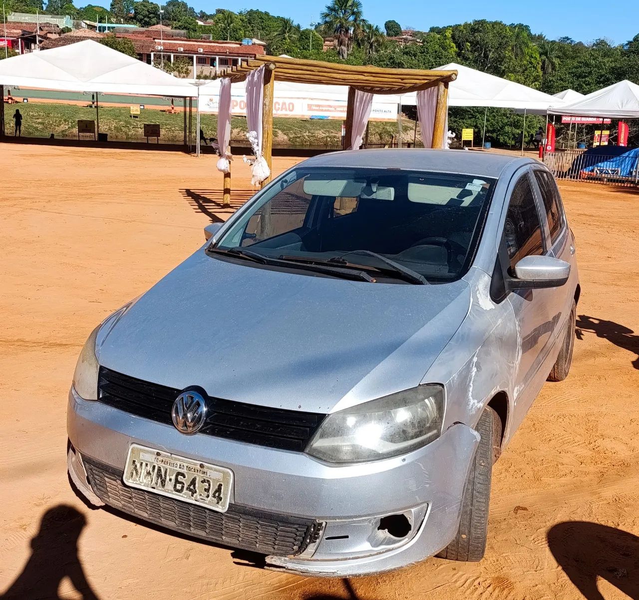 Volkswagen Fox 1.0 MI Total Flex 8V 5P 2011 - Foto 4