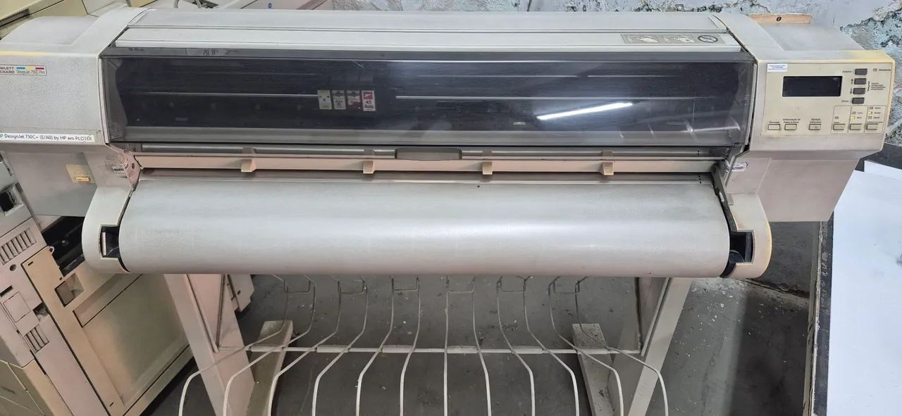 Plotter HP 750 c & Cartuchos Variados