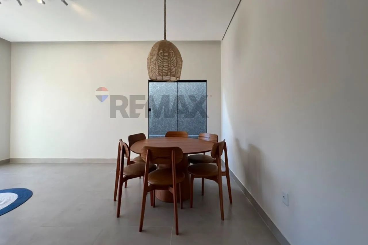 Casa com gourmet e garagem coberta no Condomínio Vila Moara - Foto 4