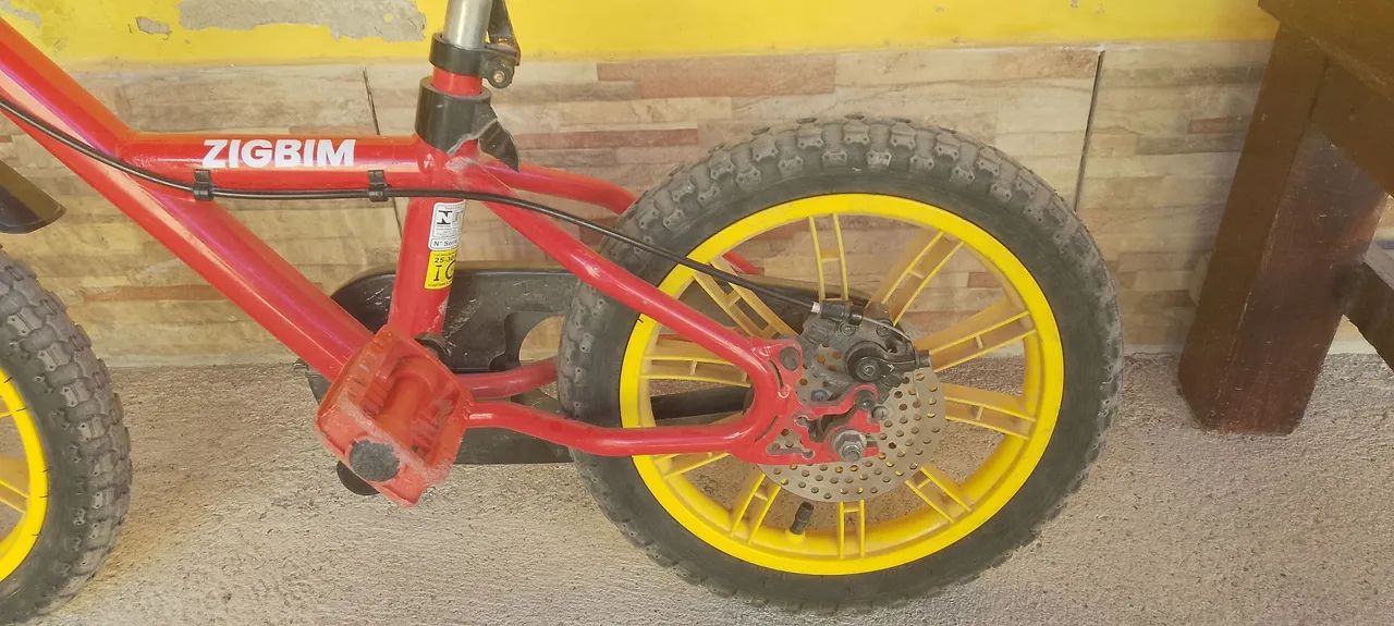 Vendo bicicleta aro 14 e aro 26  - Foto 2