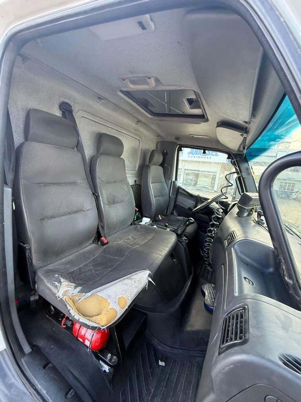 Mercedes accelo 815 - Foto 4