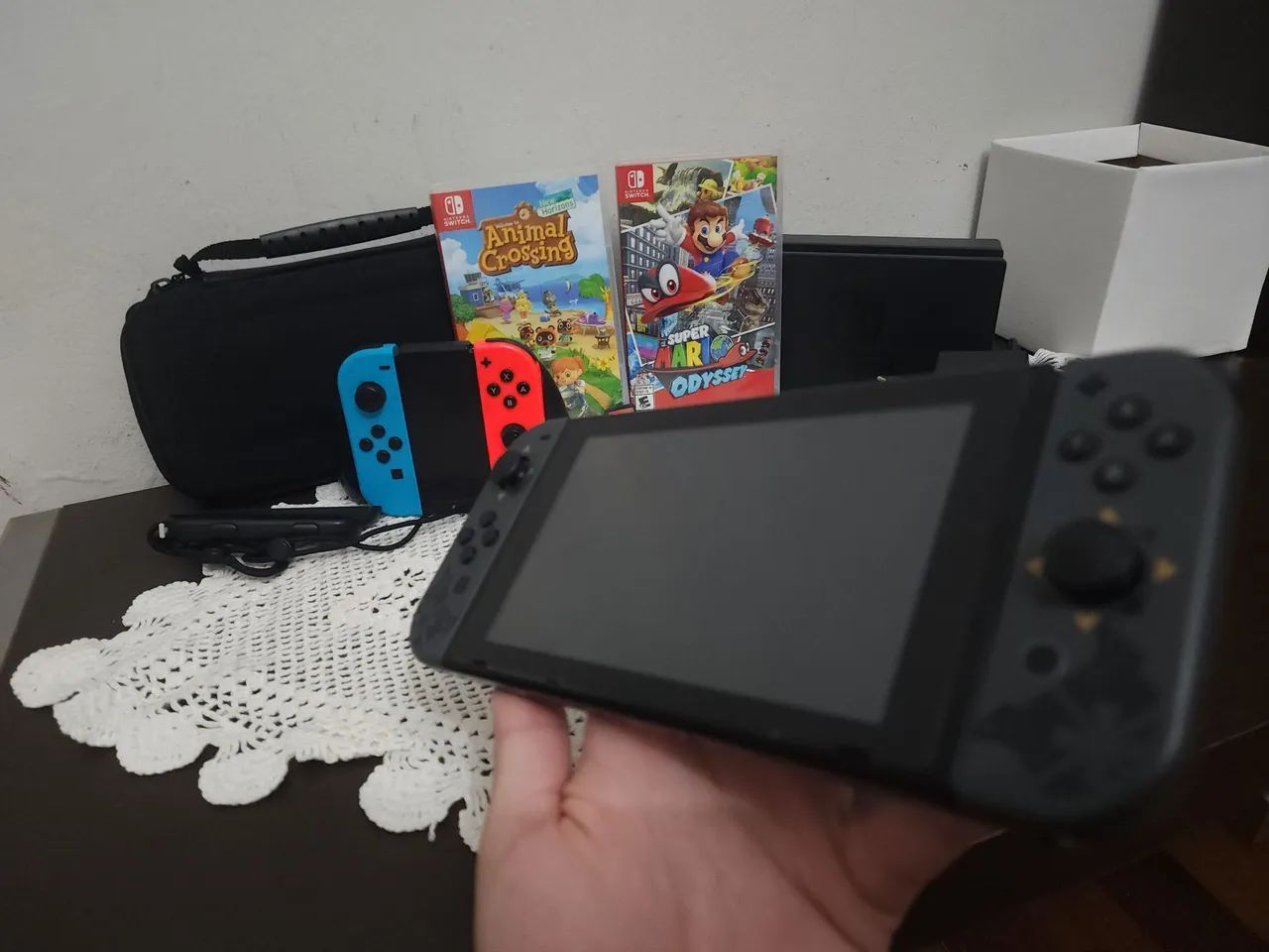 Nintendo switch v1 com jogos e cartão sd 128gb - Foto 2