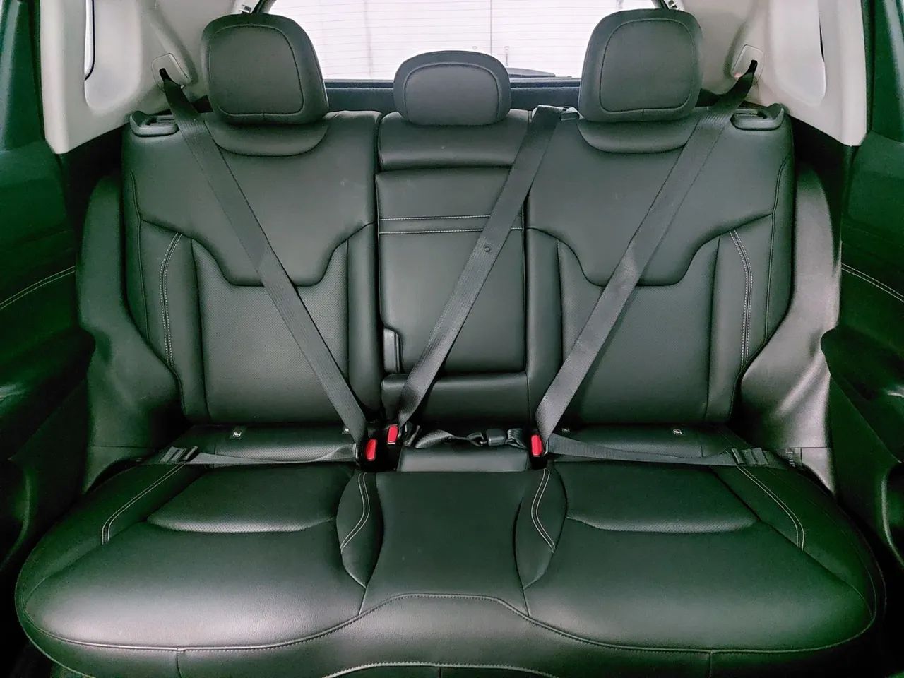 Jeep Compass LONG. T270 1.3 TB 4x2 Flex Aut., foto 18 de 18