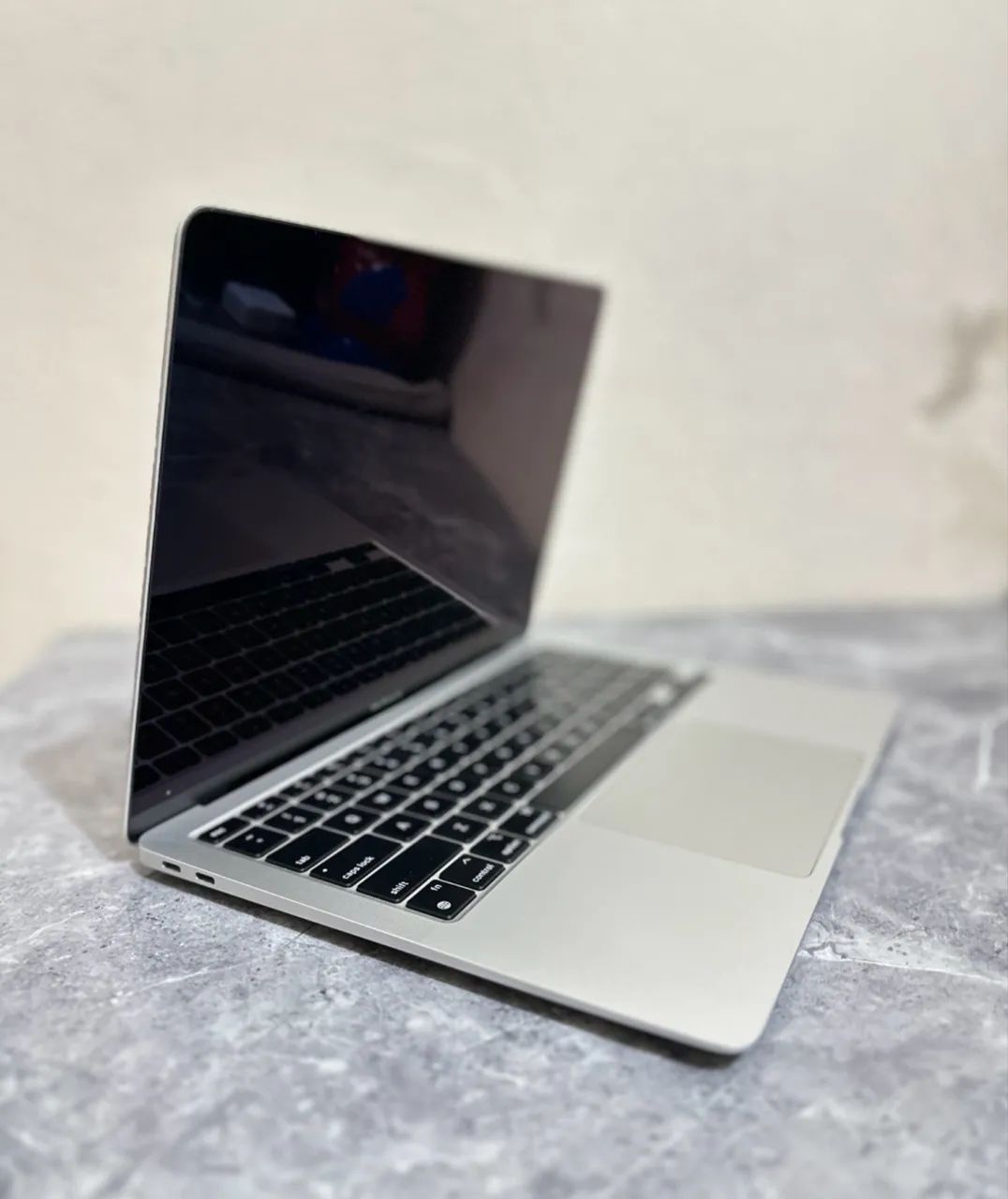 Macbook M1 256 Gigas Notebook Apple  - Foto 4