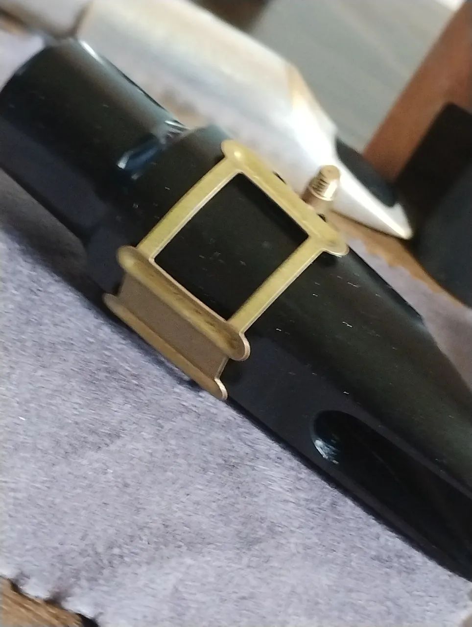 Abraçadeira François Louis Basic Model intacta!!