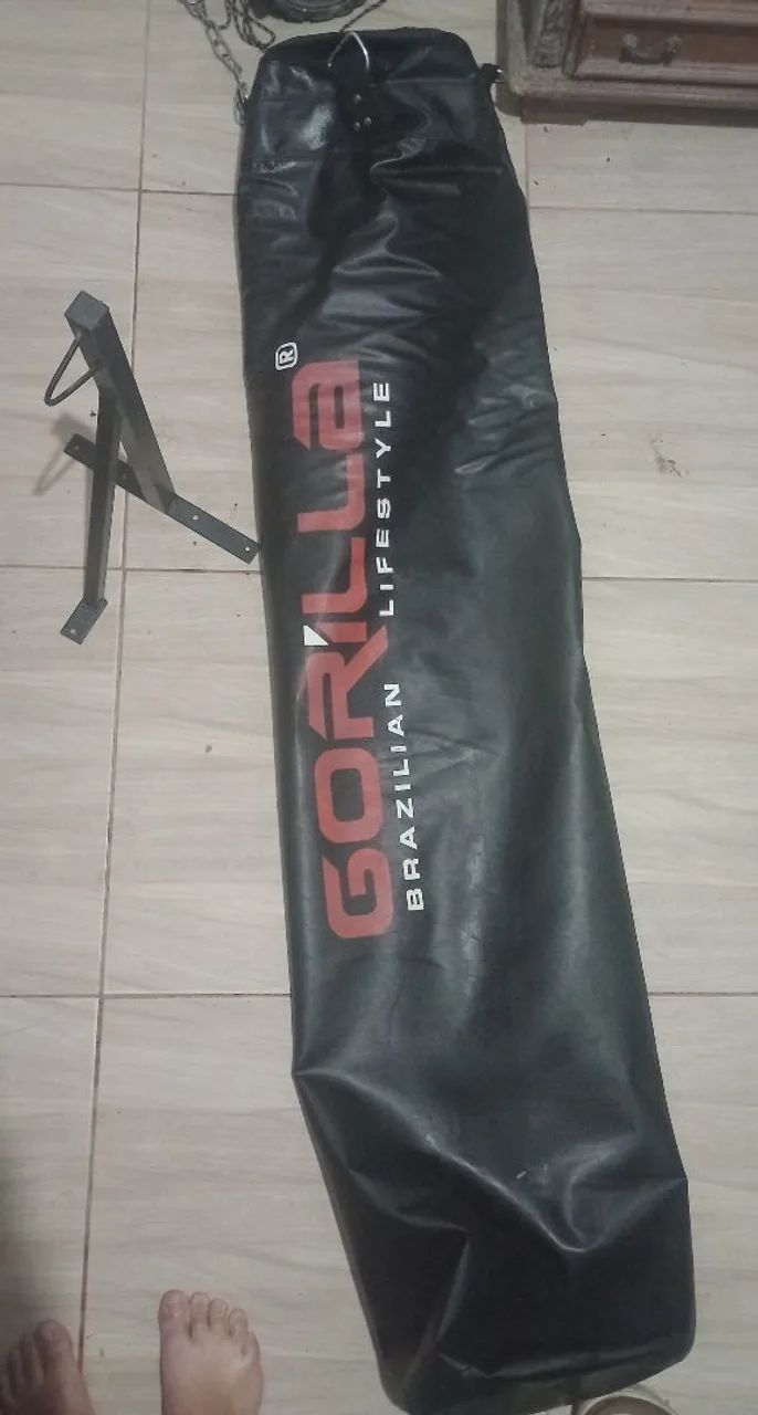 Saco de pancadas Gorila 1.90 com suporte 