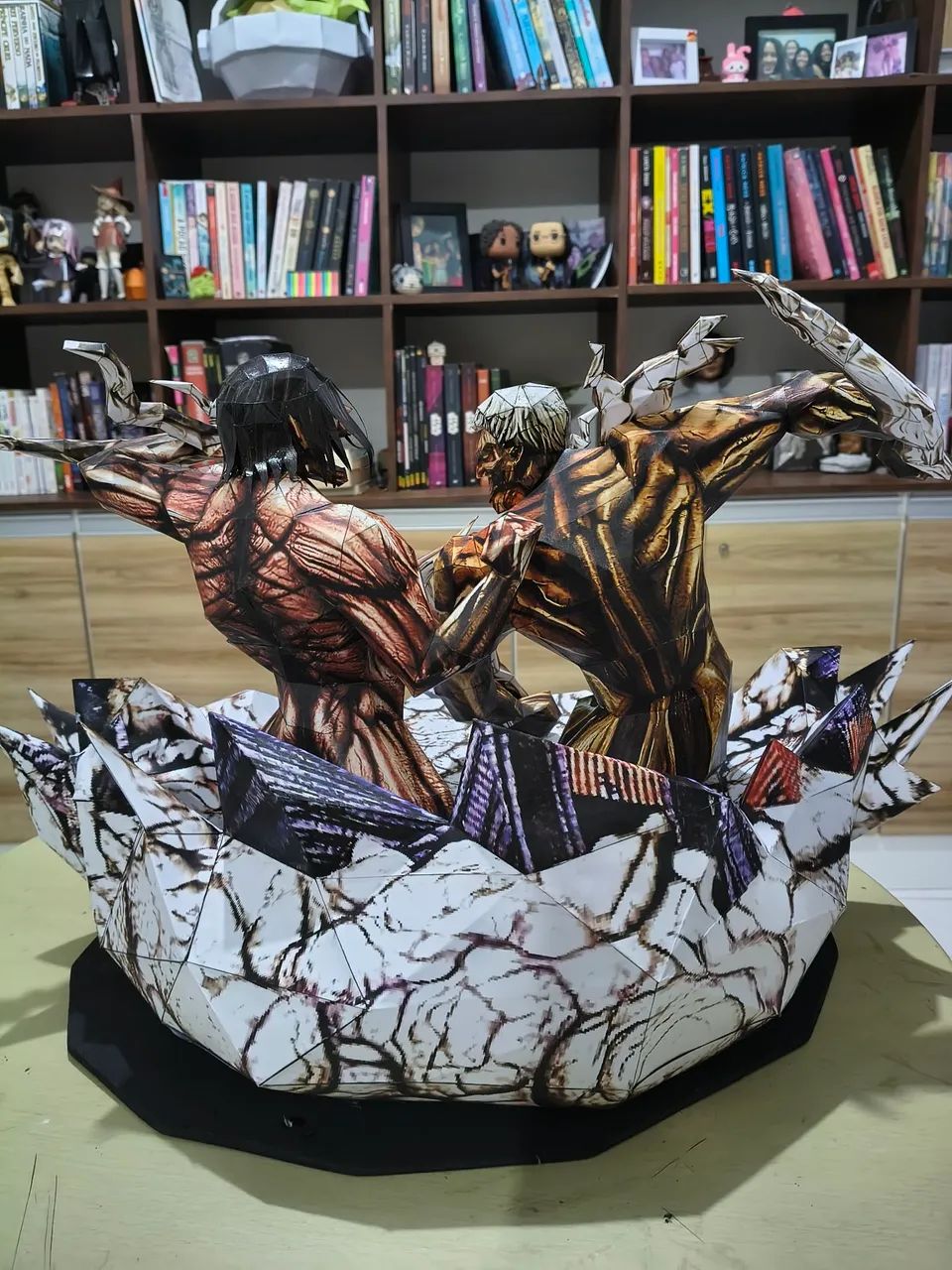 Papercraft Attack on Titan Peça Decorativa  - Foto 3