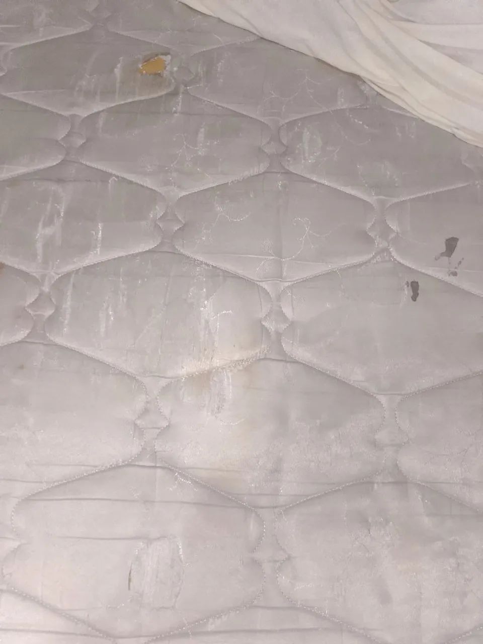 Doação de cama queen
